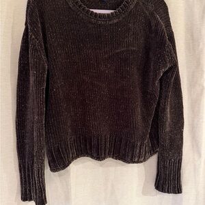 Aeropostale Women's Black Crew Neck Sweater